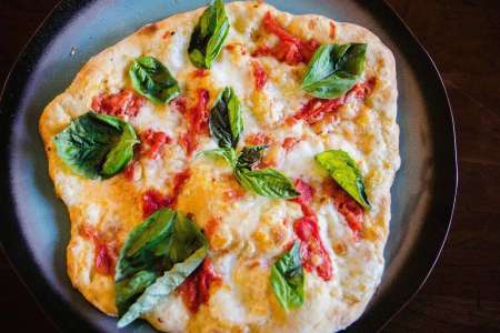 Neapolitan Margherita Pizza