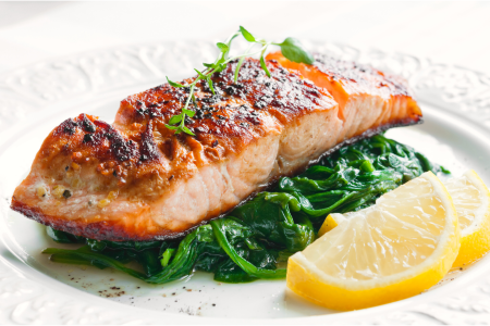 Seared Salmon With Spinach