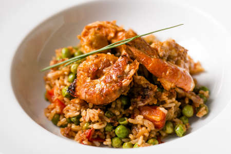 Shrimp paella