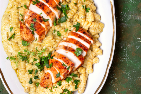 Sweet & Spicy Chicken With Goat Cheese mac