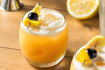 Whiskey sour cocktail