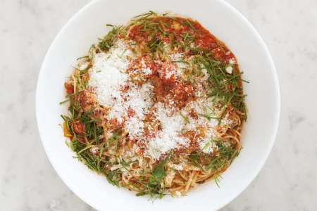 angel hair pasta tomato basil sauce