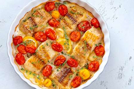 baked white fish with tomatoes