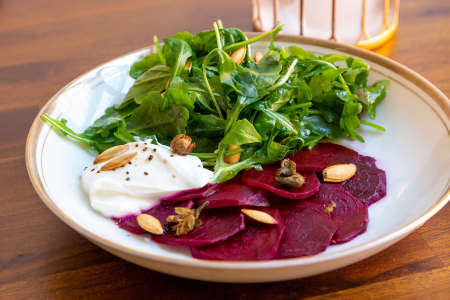 beets with arugula and burrata