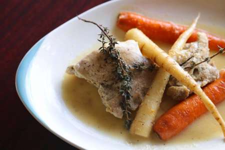 chicken with thyme and carrots