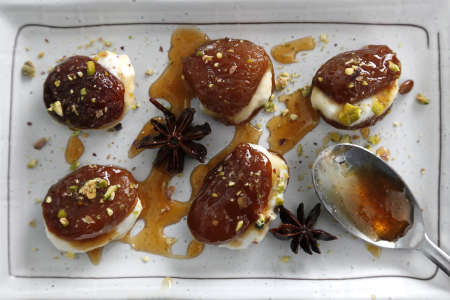 poached apricots