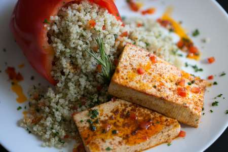 Tofu with quinoa