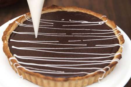 chocolate almond tart