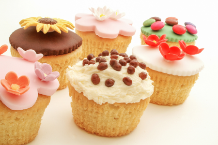 cup cakes with candies