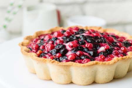 fruit tart with berries