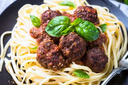 linguine and meatballs