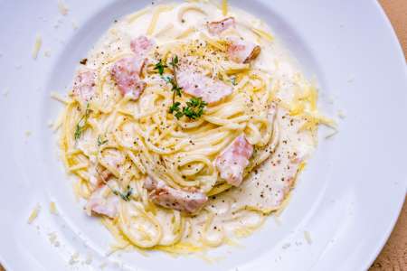 creamy spaghetti carbonara