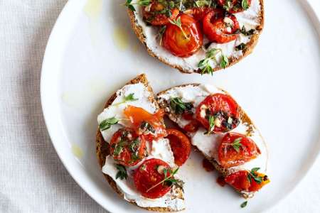 roasted tomato and ricotta crostini