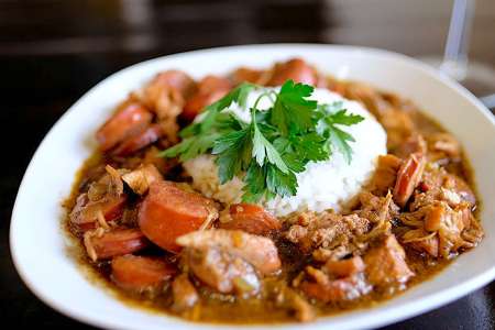 sausage and chicken gumbo with rice