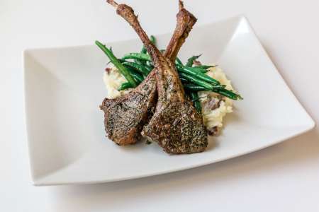 seared lamb chops