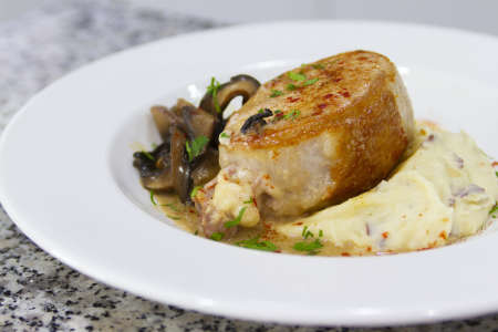 Robust Italian Bistro