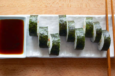 seasonal vegetable sushi rolls