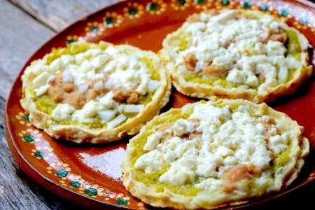 sopes