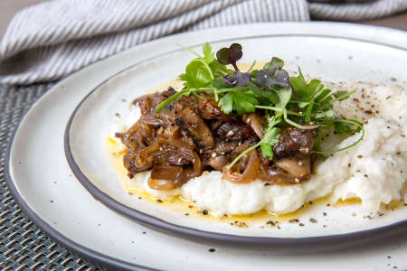 strip steak with mushroom and mashed potatoes