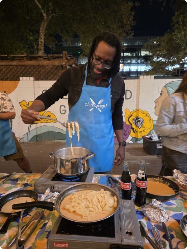Make Pasta Alfredo With Chef Maricarmen Review Photo from Cooking Class in Glendale, AZ 16