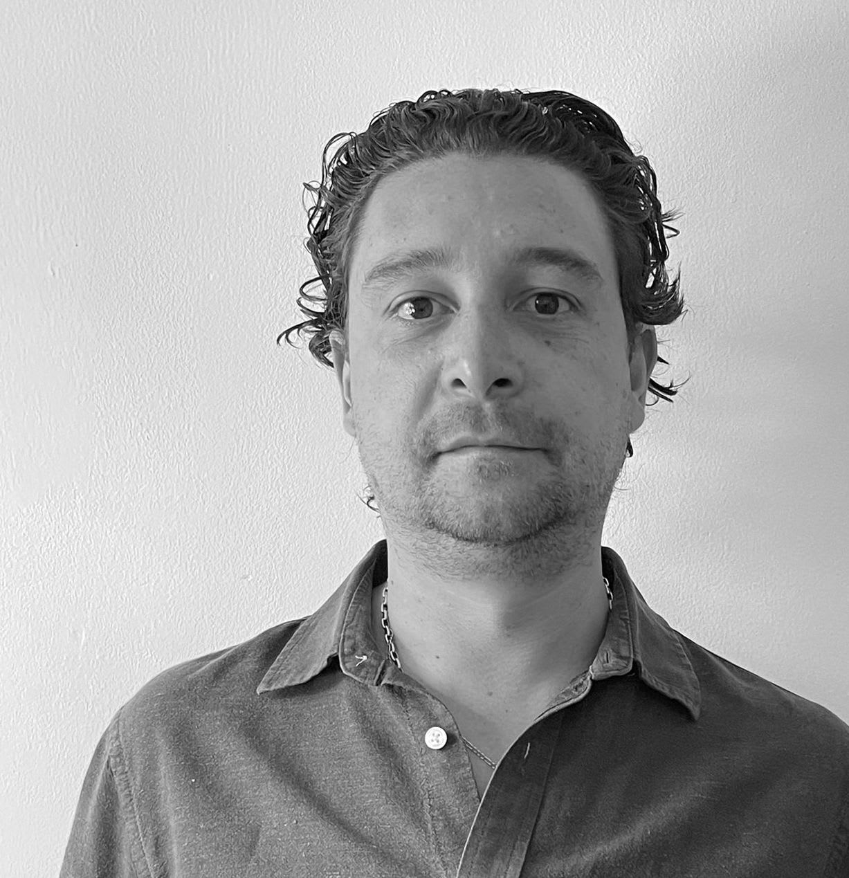 Host Daniel 