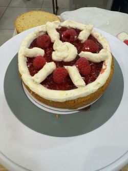Make an Elegant Layered Cake Review Photo from Cooking Class in Bay Area 2