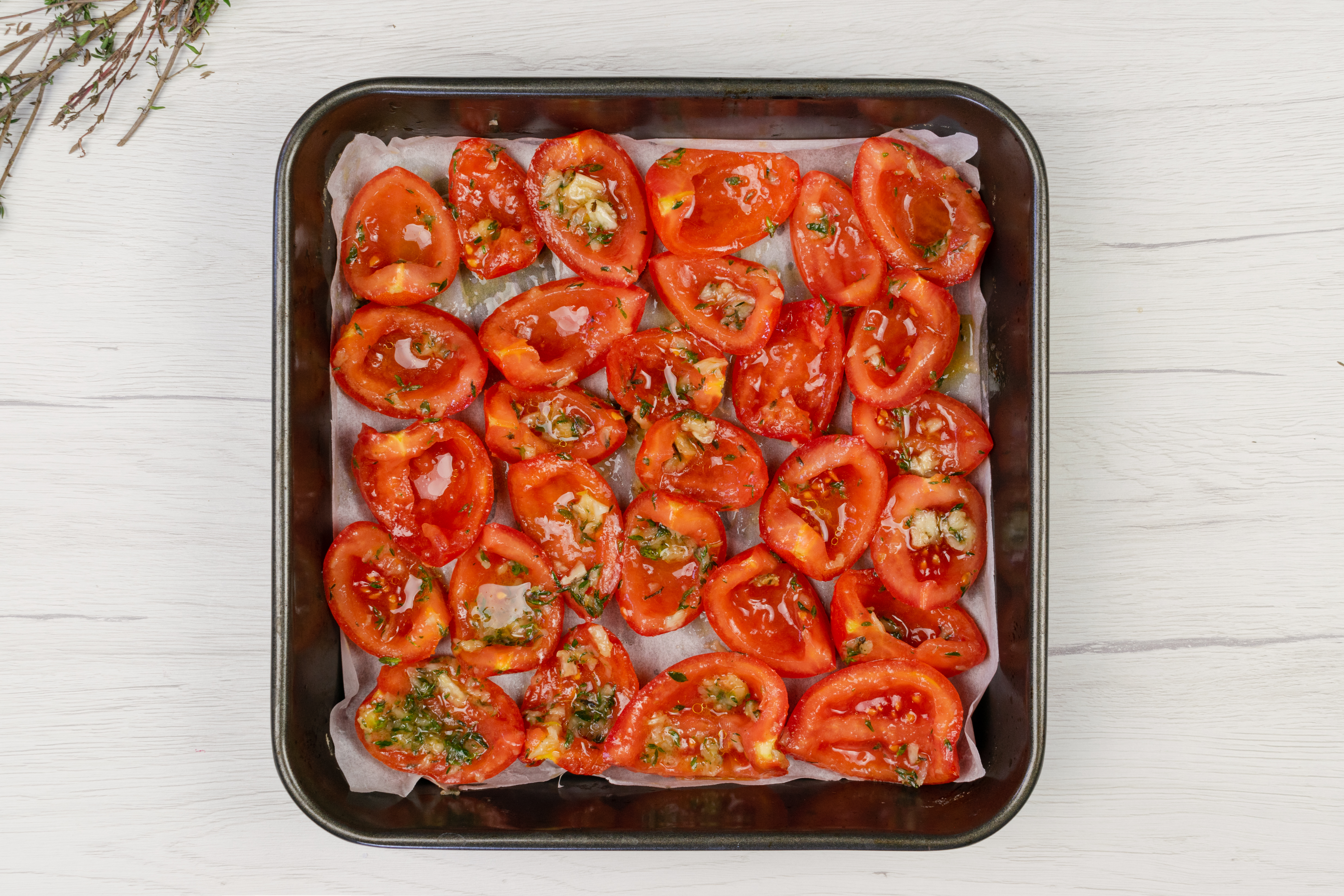 Tomato-Shallot Confit – Olio Piro.