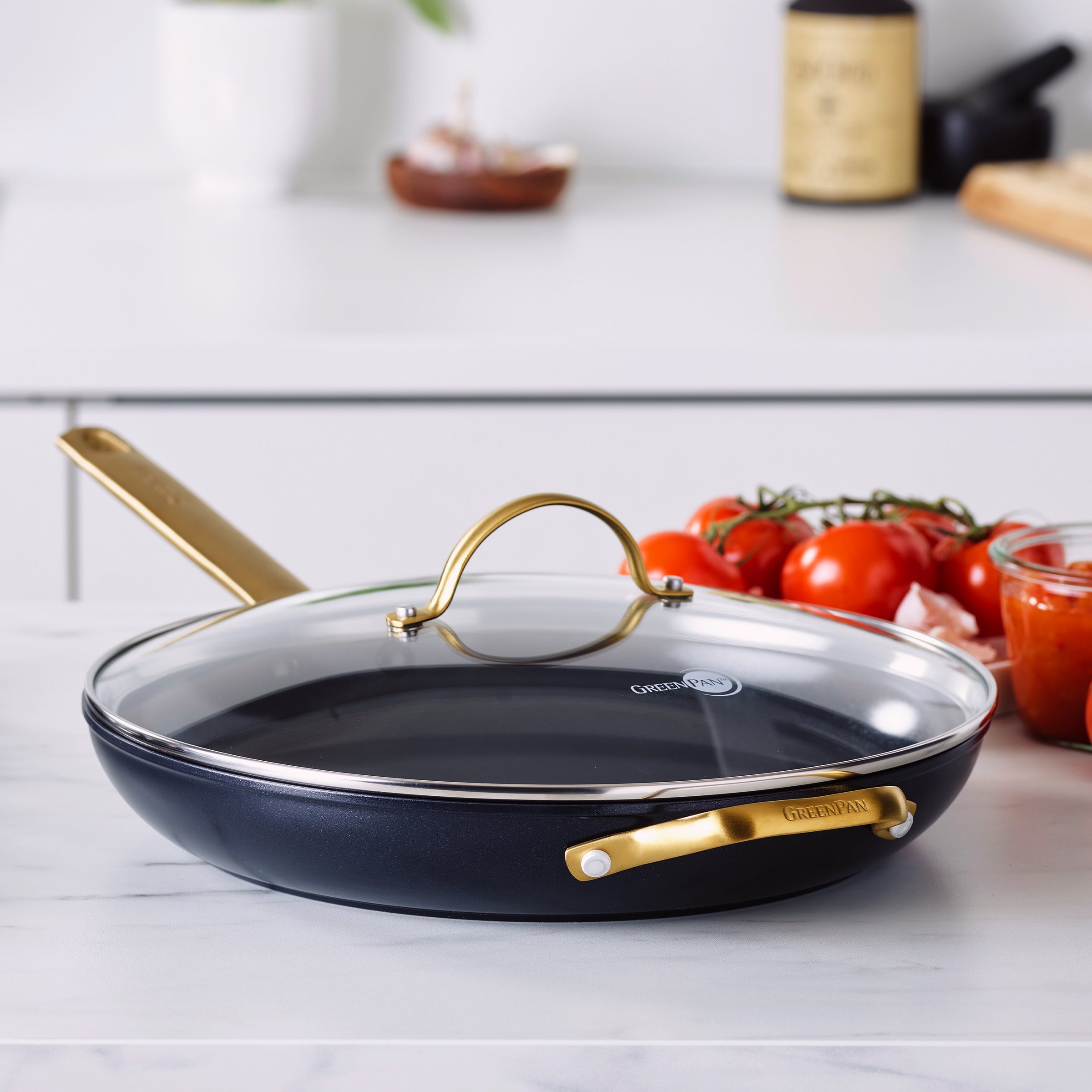 GreenPan Reserve Hard Anodized Healthy Ceramic Nonstick 10 and 12 Frying  Pan Skillet Set, Gold Handle, PFAS-Free, Dishwasher Safe, Oven Safe, Julep