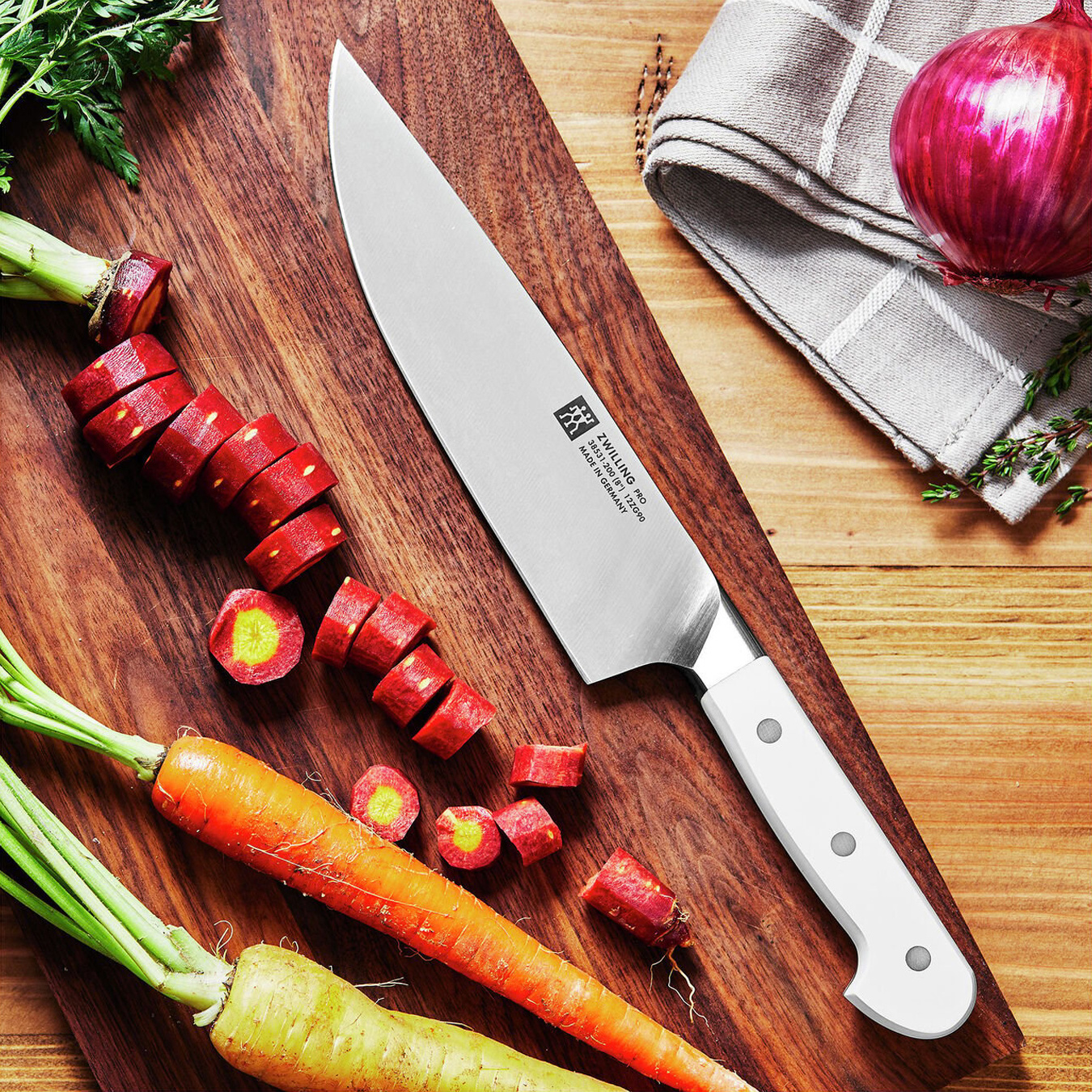 Zwilling Professional S 6.5-Inch, Chef's Knife