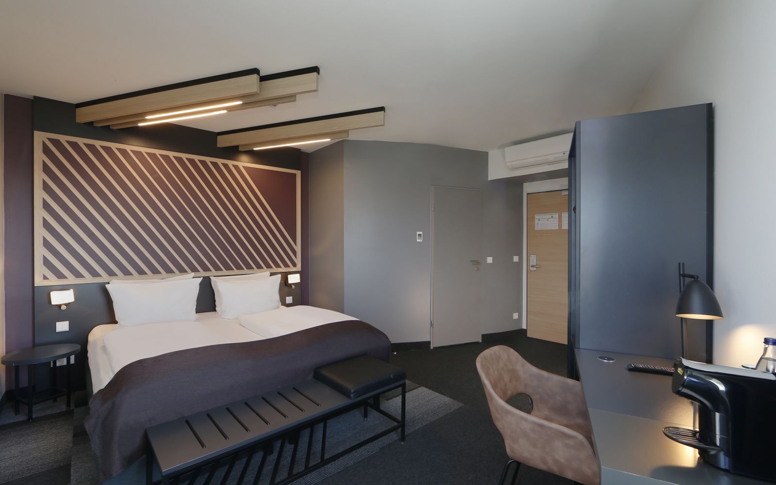B&B HOTEL Berlin-Airport I Günstiges Hotel in Berlin Schönefeld