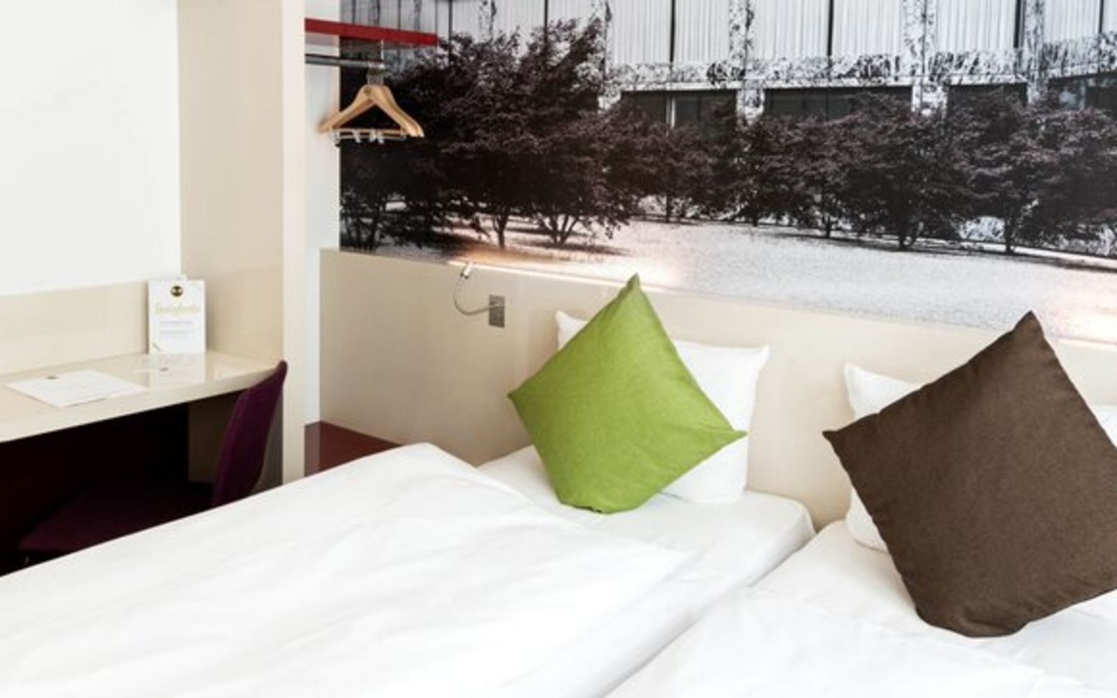 B&b Hotel Zurich East Wallisellen B&B HOTEL Zurich East Wallisellen with bar | B&B HOTELS