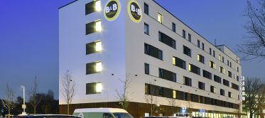 Hotel Hamburg-Nord Außenansicht bei Nacht