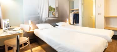 double room hotel in laval double room