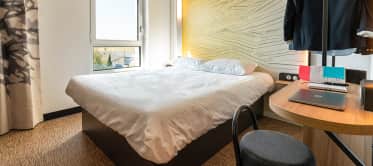 chambre double B&B Hotel Poitiers Aéroport