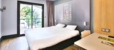 double room hotel in villeneuve loubet double room