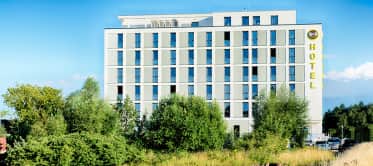 Hotel Wilhelmshaven Außenansicht bei Tag Hotel Wilhelmshaven Außenansicht bei Tag