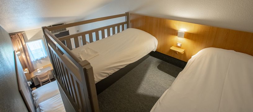 B B Hotel A Bayonne Pres De L Autoroute A63 Et Du Centre Ville