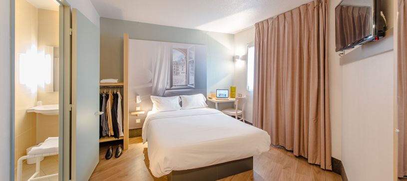 B B Hotel Blois Near The City Centre And The Castle Of Blois