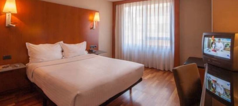 Habitación doble matrimonial Hotel B&B Castellón