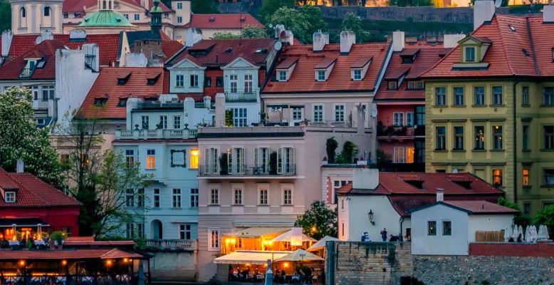 prague-city-page-header-bb.jpg