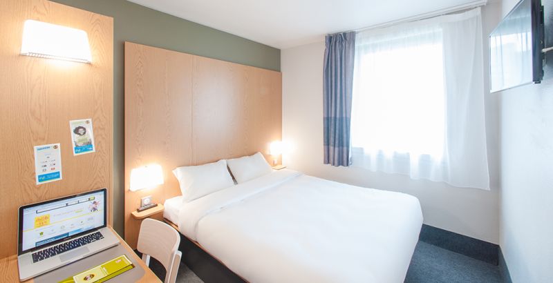 Hotel Pas Cher A Ales Reservez En Ligne B B Hotels