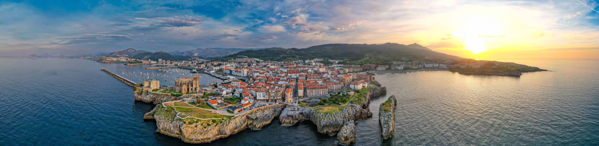 Castro Urdiales 2.jpg Castro Urdiales 2.jpg