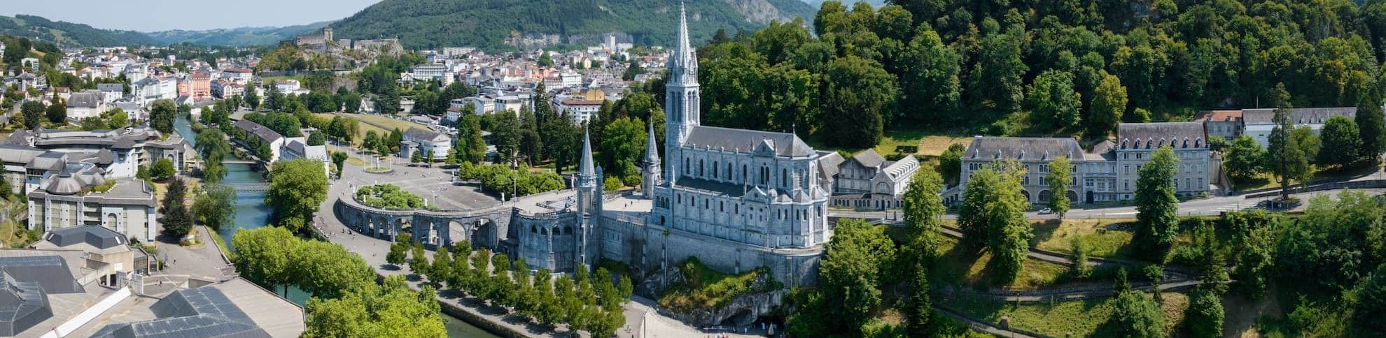 Lourdes.jpg Lourdes.jpg