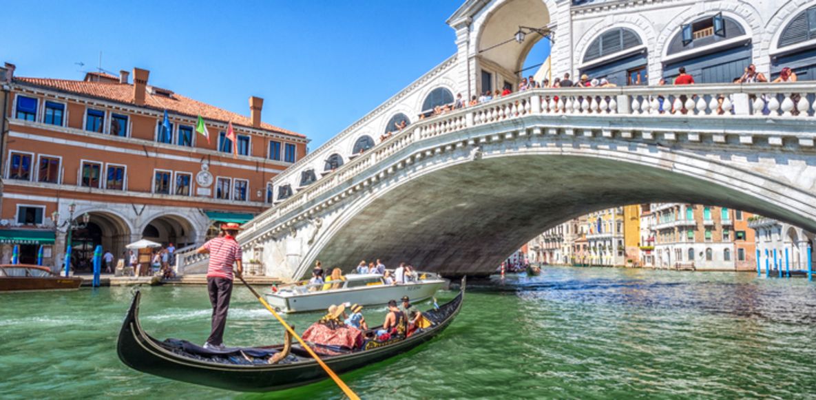 Giro in gondola a Venezia