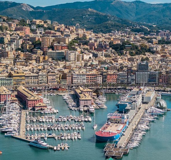 Pacchetto hotel + stabilimento Genova