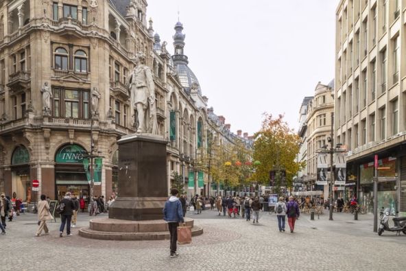 Antwerp_meir_shopping_street