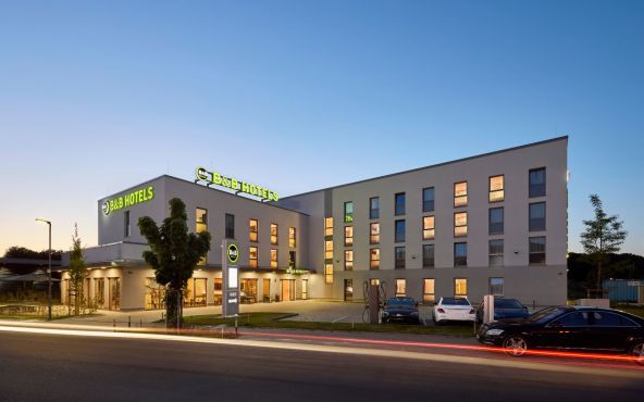 Hotel Emmerich Exterior