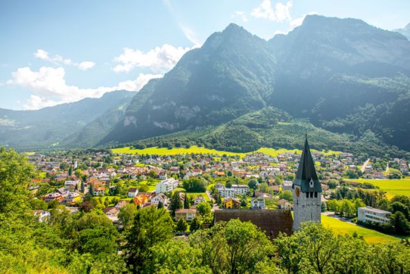 Liechtenstein_Widget Visual 726x485 | B&B HOTELS