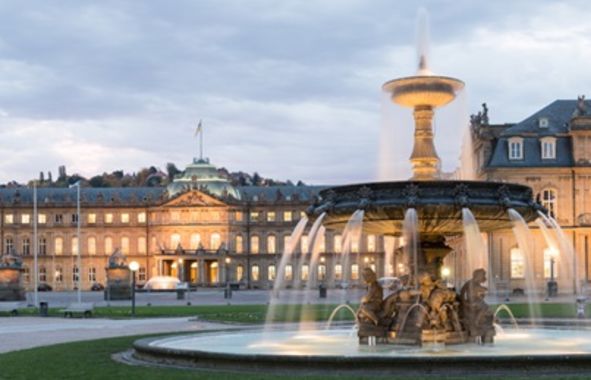 Schlossplatz Stuttgart | B&B HOTELS
