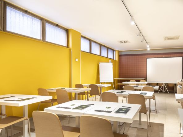 Lorenzo meeting room
